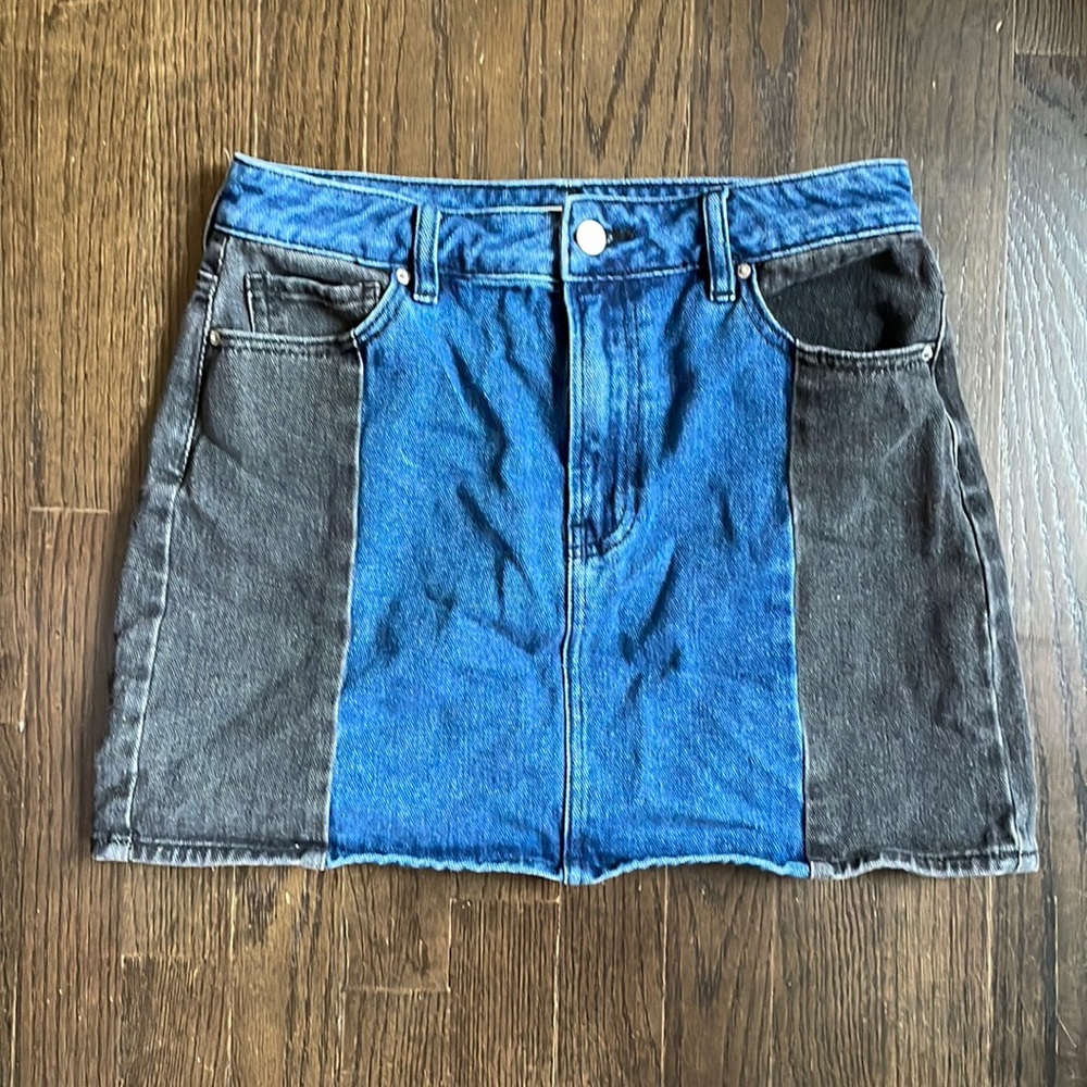 Two toned denim mini skirt